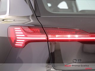 AUDI Q8 e-tron 55 business advanced quattro