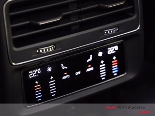 AUDI Q8 50 3.0 tdi mhev quattro tiptronic