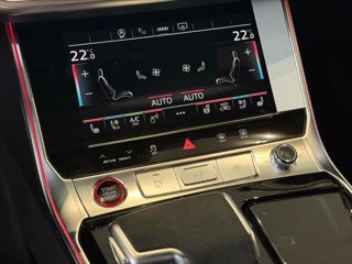 AUDI RS 6 Avant 4.0 TFSI V8 quattro tiptronic Performance