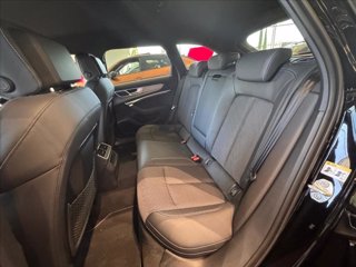 AUDI A6 allroad 40 TDI 2.0 quattro S tronic Business Advanced