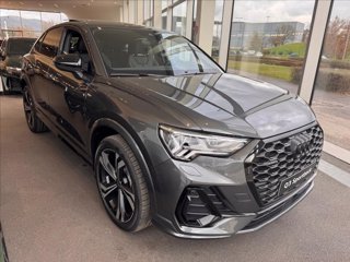 AUDI Q3 SPB 40 TDI quattro S tronic Identity Black