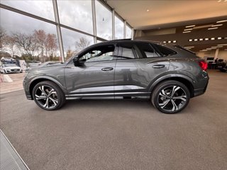 AUDI Q3 SPB 40 TDI quattro S tronic Identity Black