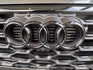 AUDI Q3 SPB 40 TDI quattro S tronic Identity Black