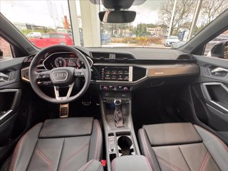 AUDI Q3 SPB 40 TDI quattro S tronic Identity Black