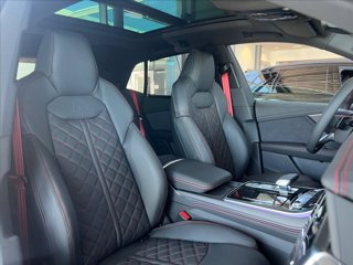AUDI Q8 SUV 50 TDI 286 CV quattro tiptronic S line edition