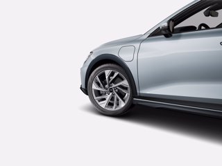 AUDI A3 allstreet 40 TFSI e S tronic Identity Contrast