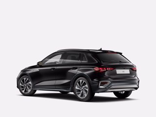 AUDI A3 allstreet 40 TFSI e S tronic Identity Contrast