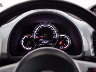 VOLKSWAGEN Maggiolino 1.6 tdi design 105cv