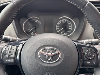 TOYOTA Yaris 1.5 Hybrid 5 porte Active