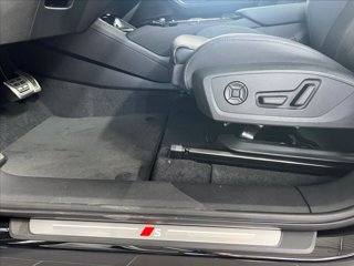 AUDI Q6 e-tron quattro S line edition