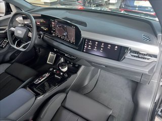 AUDI Q6 e-tron quattro S line edition
