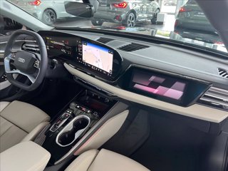 AUDI A6 Avant TDI 150 kW S tronic quattro S line edition