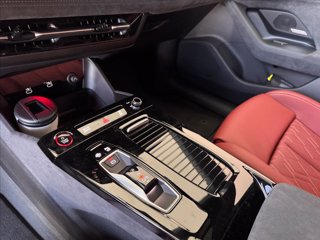 AUDI S6 e-tron SPB quattro Sport attitude