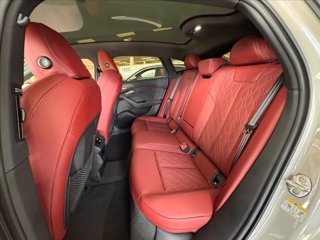 AUDI S6 e-tron SPB quattro Sport attitude