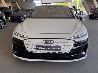 AUDI S6 e-tron SPB quattro Sport attitude