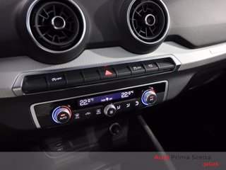 AUDI Q2 35 1.5 tfsi admired