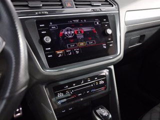 VOLKSWAGEN Tiguan 2.0 tdi r-line 150cv dsg