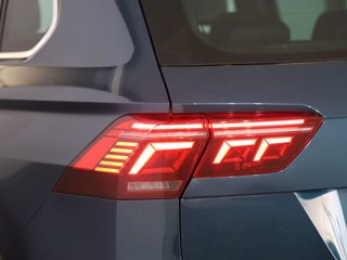 VOLKSWAGEN Tiguan 2.0 tdi r-line 150cv dsg