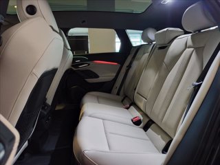 AUDI A6 e-tron Avant quattro S line edition