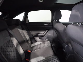 VOLKSWAGEN Taigo 1.0 tsi r-line 110cv dsg