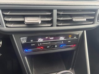 VOLKSWAGEN Taigo 1.0 tsi r-line 110cv