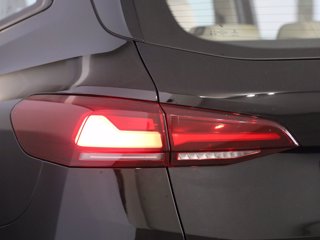 BMW 218d active tourer auto