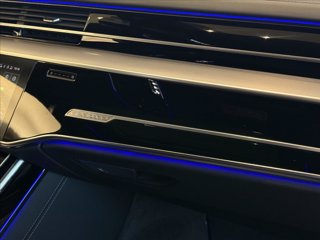 AUDI A8 50 TDI 3.0 quattro tiptronic