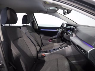 VOLKSWAGEN Golf 1.5 tgi life 130cv dsg