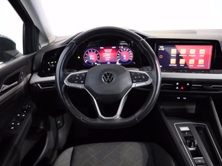 VOLKSWAGEN Golf 1.5 tgi life 130cv dsg