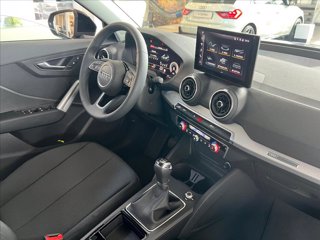 AUDI Q2 30 TDI Identity Black