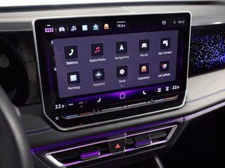 VOLKSWAGEN Tiguan 2.0 tdi r-line 150cv dsg