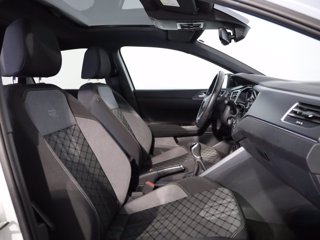 VOLKSWAGEN Taigo 1.0 tsi r-line 110cv