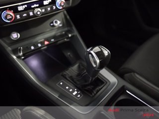 AUDI Q3 35 2.0 tdi s line edition s-tronic