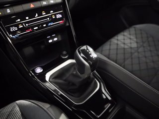 VOLKSWAGEN T-roc 1.5 tsi r-line dsg