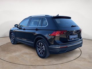 VOLKSWAGEN Tiguan 2.0 TDI SCR Life
