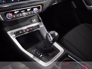 AUDI Q3 35 2.0 tdi s-tronic