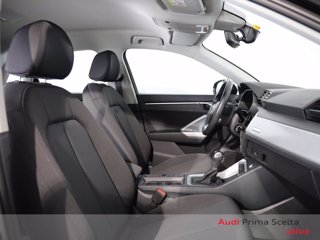 AUDI Q3 35 2.0 tdi s-tronic
