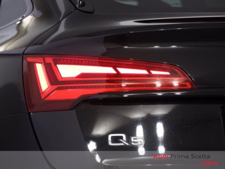 AUDI Q5 sportback 40 2.0 tdi mhev 12v s line plus quattro s-tronic