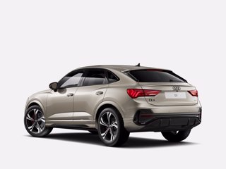 AUDI Q3 SPB 40 TDI quattro S tronic Identity Black