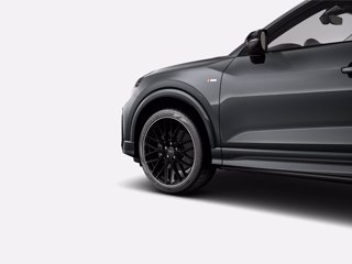 AUDI Q2 30 TDI Identity Black