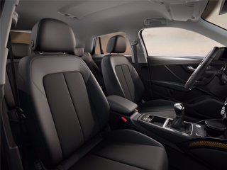 AUDI Q2 30 TDI Identity Black