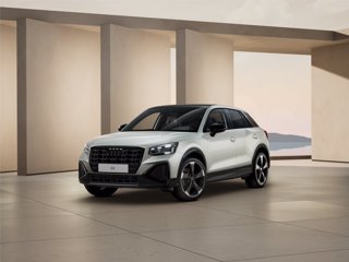 AUDI Q2 35 TDI S tronic Identity Black