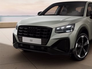AUDI Q2 35 TDI S tronic Identity Black