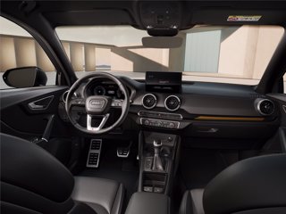 AUDI Q2 35 TDI S tronic Identity Black