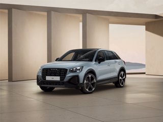 AUDI Q2 35 TDI S tronic Identity Black
