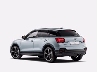AUDI Q2 35 TDI S tronic Identity Black