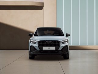 AUDI Q2 35 TDI S tronic Identity Black