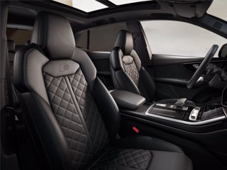 AUDI Q8 SUV 60 TFSI e quattro tiptronic S line plus