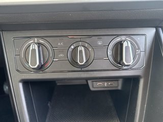 VOLKSWAGEN Polo 1.0 EVO