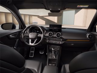 AUDI Q2 35 TFSI S tronic Identity Black
